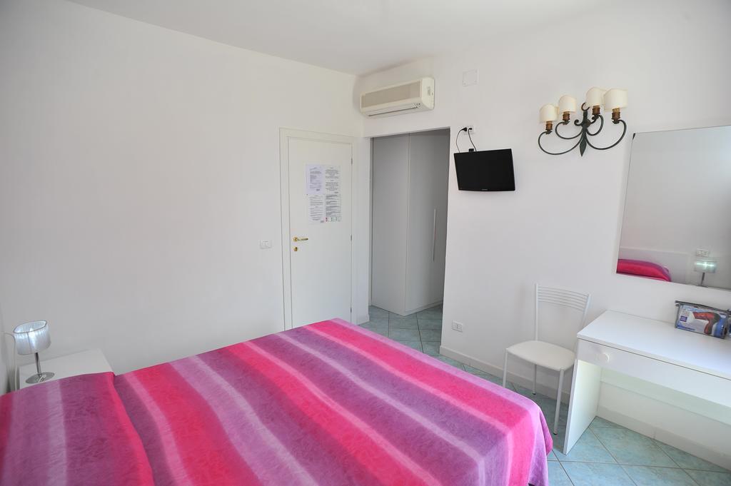Albergo Dei 10 Colori Procchio  Eksteriør bilde